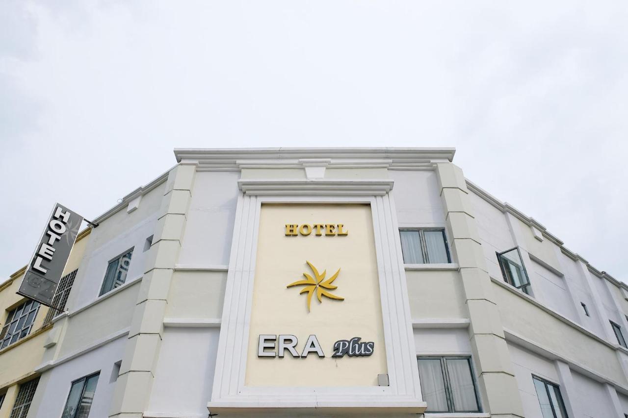 Era Plus Hotel Seri Kembangan Esterno foto