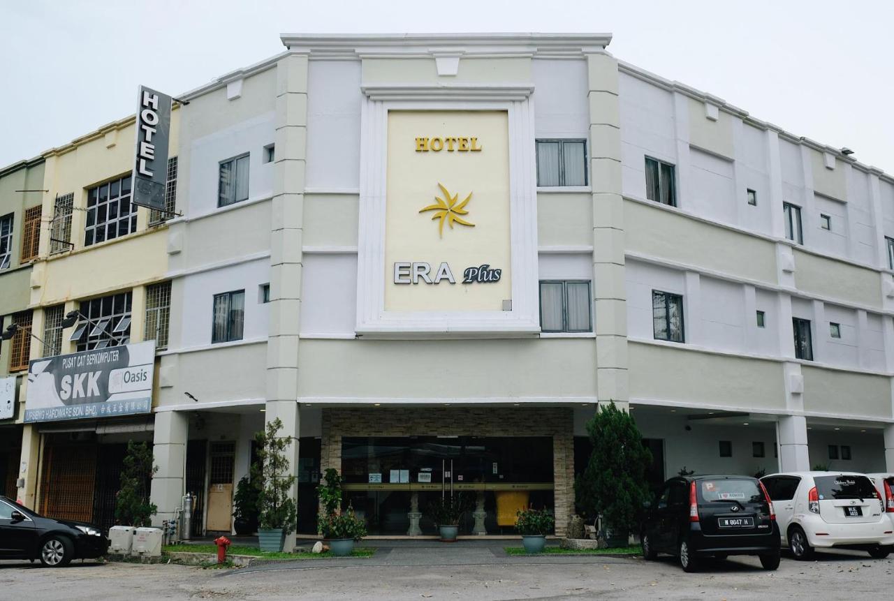 Era Plus Hotel Seri Kembangan Esterno foto